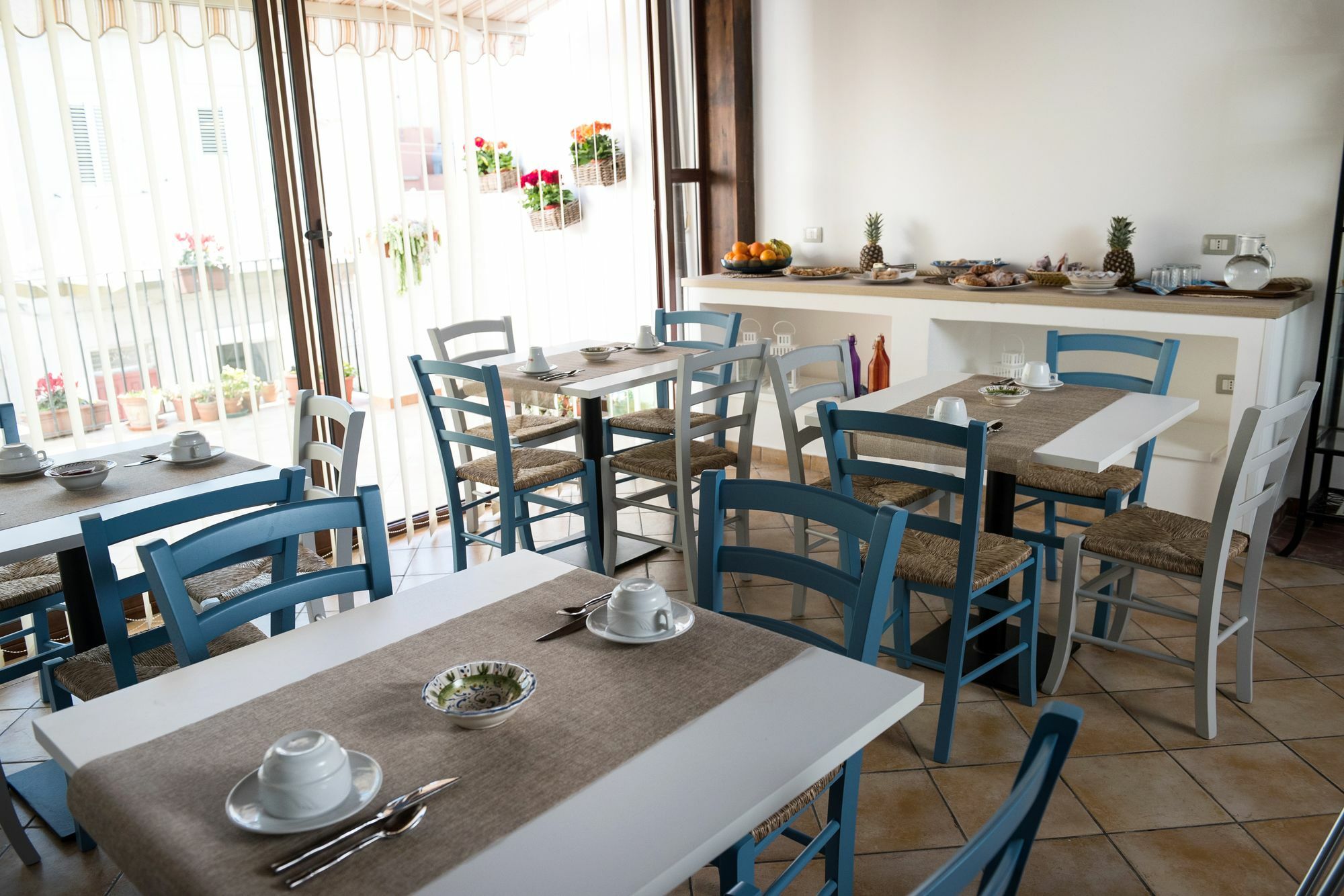 Cabrera House Bed & Breakfast Pozzallo Bagian luar foto