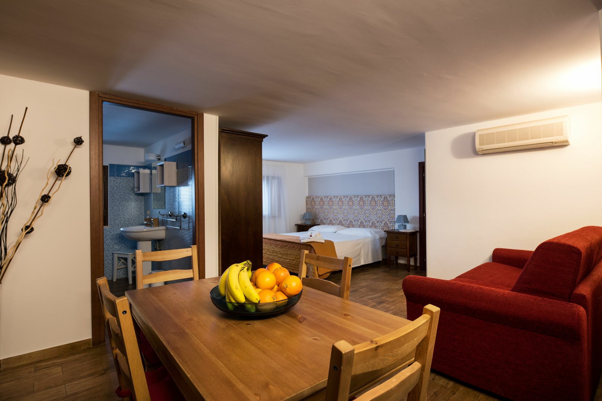 Cabrera House Bed & Breakfast Pozzallo Bagian luar foto